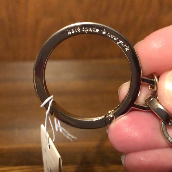 NWT-Kate Spade-3D Camera 📷 Keychain/Bag Charm-Glass Stone Lens-Black & White-$99 - Picture 7 of 12